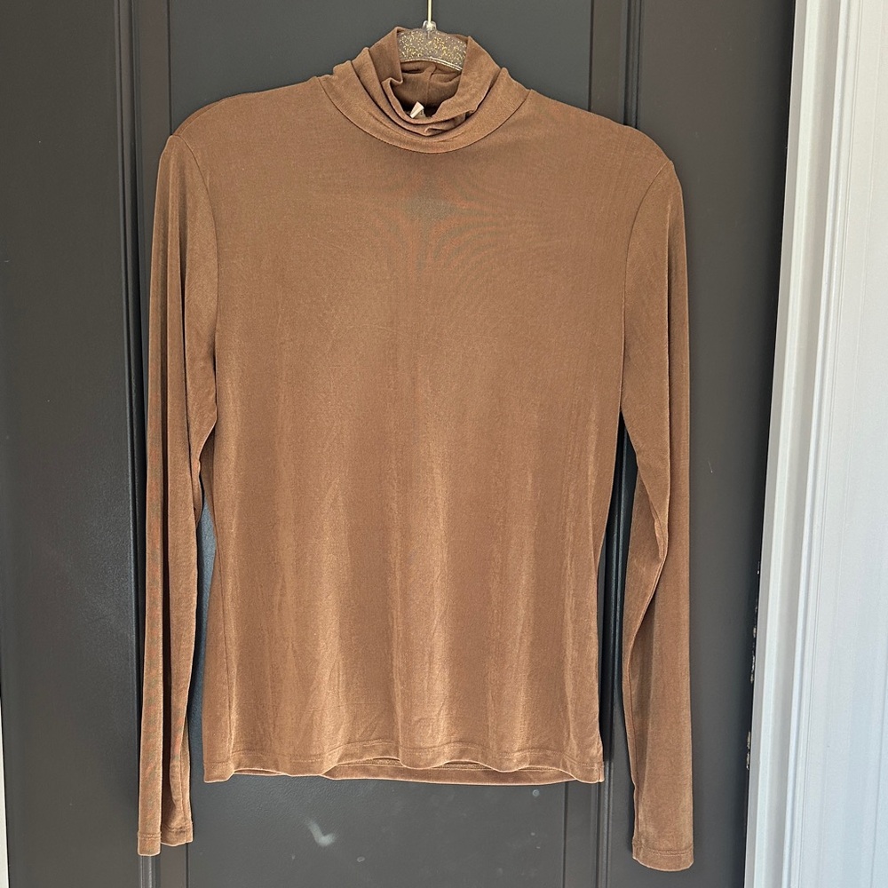 Vintage Susan Lawrence Brown Turtleneck Size XL-look at measurements